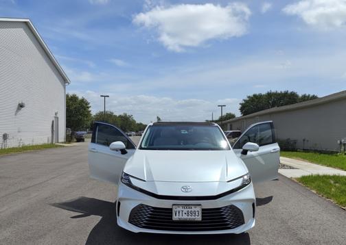 2025 Toyota Camry XLE