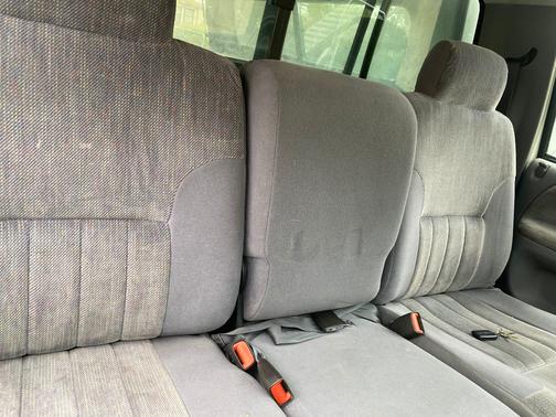 1997 Dodge Ram 2500 Base