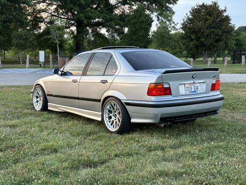 1997 BMW M3 Base
