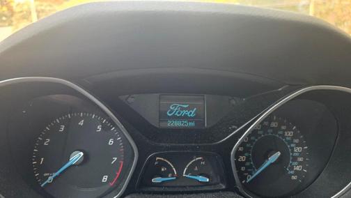 Silver 2012 Ford Focus SE