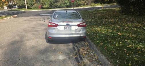 Silver 2012 Ford Focus SE