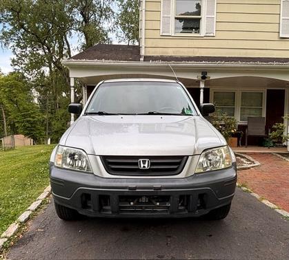 Silver 2000 Honda CR-V LX