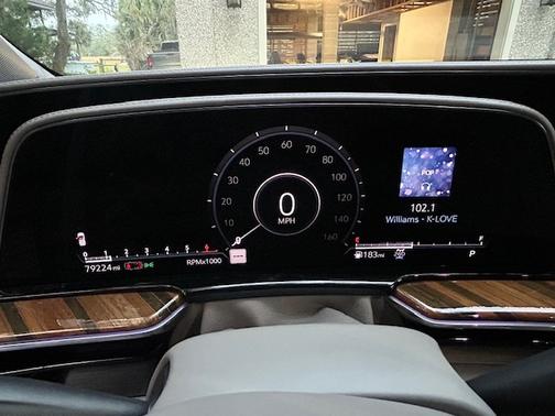 2021 Cadillac Escalade ESV Sport Platinum