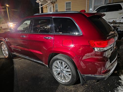 2017 Jeep Grand Cherokee Summit