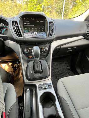 Silver 2016 Ford Escape SE