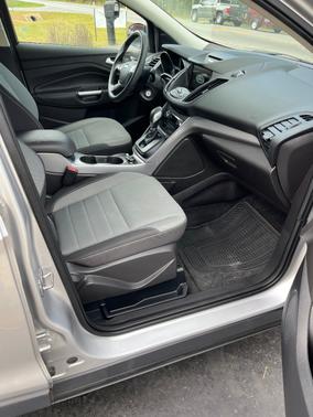 Silver 2016 Ford Escape SE