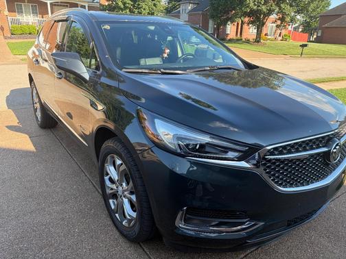 Gray 2019 Buick Enclave Avenir
