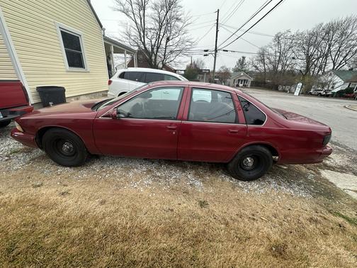 1996 Chevrolet Caprice Classic Base