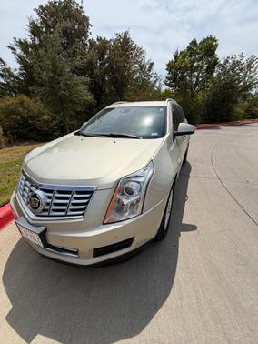 Gold 2015 Cadillac SRX Luxury Collection