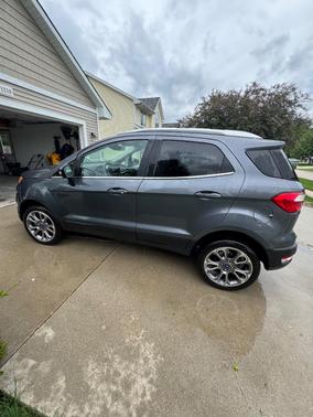 Gray 2019 Ford EcoSport Titanium