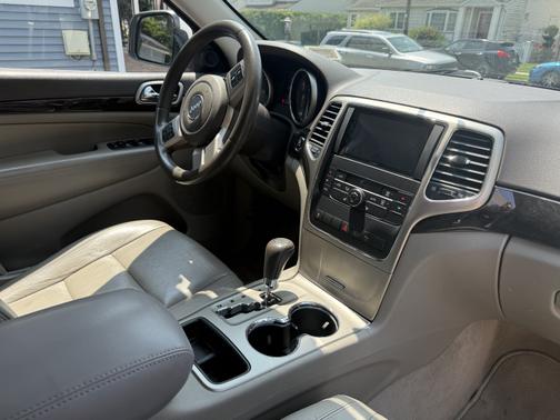 2013 Jeep Grand Cherokee Laredo