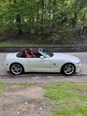 White 2006 BMW Z4 M Roadster