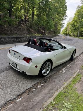White 2006 BMW Z4 M Roadster