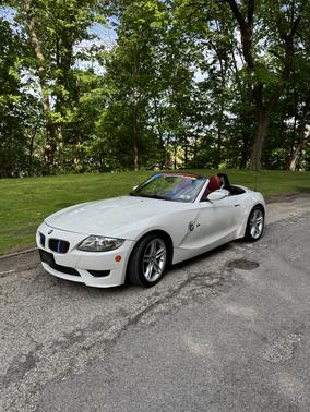 White 2006 BMW Z4 M Roadster