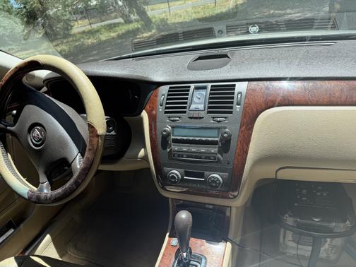 2007 Cadillac DTS Luxury