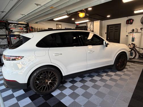 2019 Porsche Cayenne Cayenne