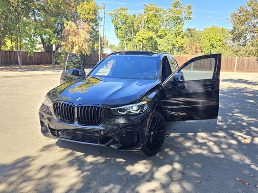 Black 2023 BMW X5 sDrive40i