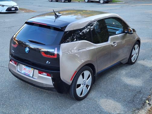 2014 BMW i3 Base w/Range Extender