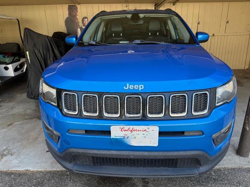 Blue 2019 Jeep Compass Latitude