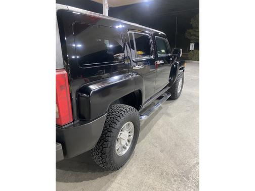 2006 Hummer H3 Base