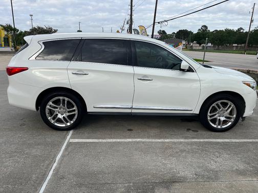 White 2013 INFINITI JX35 Base