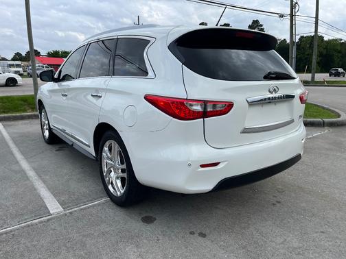 White 2013 INFINITI JX35 Base