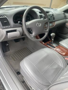 Silver 2003 Toyota Camry XLE