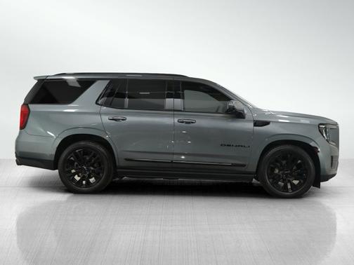 Gray 2022 GMC Yukon Denali