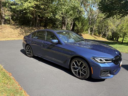 2023 BMW 530 i xDrive