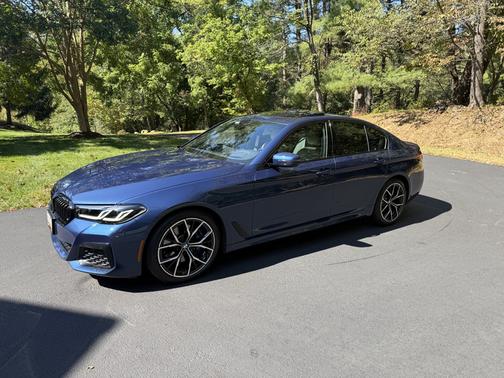 2023 BMW 530 i xDrive