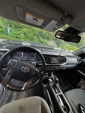 2018 Toyota Tacoma SR5