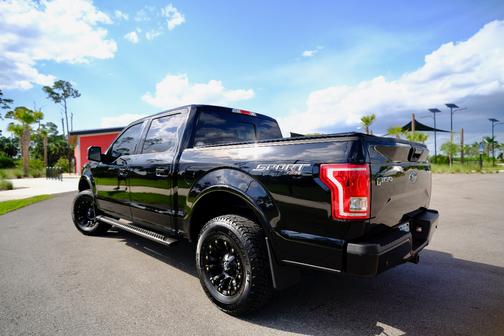 Black 2016 Ford F-150 XLT