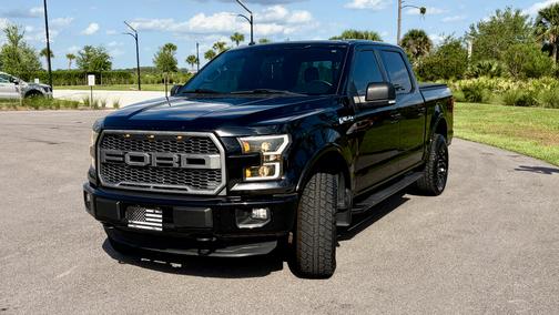 Black 2016 Ford F-150 XLT
