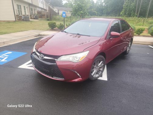 2016 Toyota Camry SE