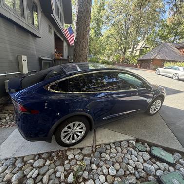 Blue 2017 Tesla Model X 75D