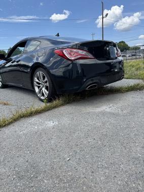 2013 Hyundai Genesis Coupe 3.8 R-Spec