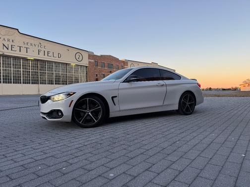 White 2018 BMW 430 i