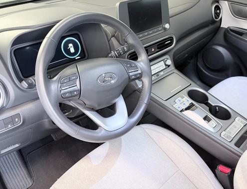 Gray 2022 Hyundai KONA EV SEL