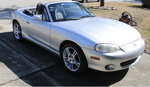 2004 Mazda MX-5 Miata Base