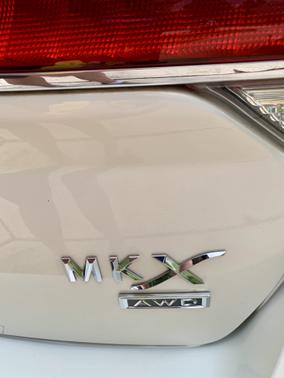 2012 Lincoln MKX Base