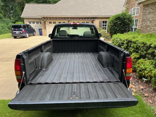 2000 Chevrolet Silverado 1500 LS