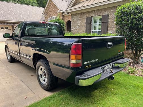 2000 Chevrolet Silverado 1500 LS