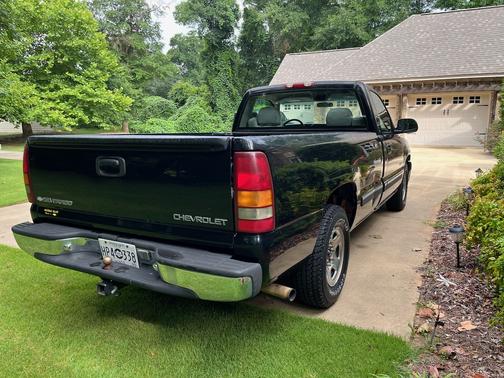 2000 Chevrolet Silverado 1500 LS