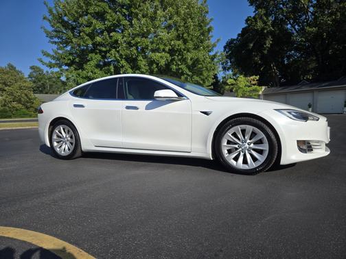 2017 Tesla Model S 100D