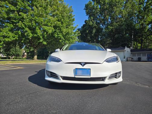 2017 Tesla Model S 100D