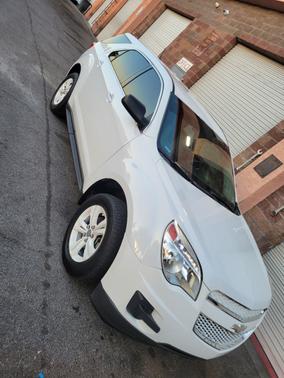 White 2013 Chevrolet Equinox LS
