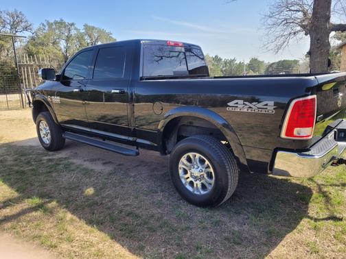 2017 RAM 2500 Laramie
