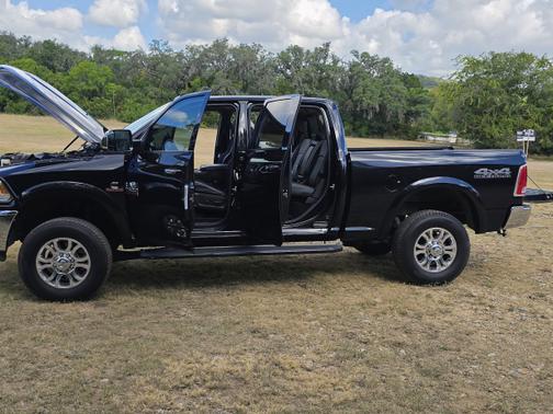 2017 RAM 2500 Laramie