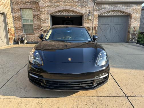 2018 Porsche Panamera Panamera