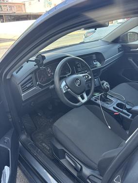 Gray 2019 Volkswagen Jetta 1.4T S